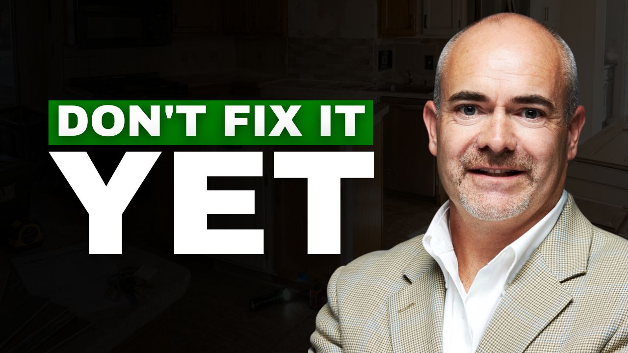 Should You Make Repairs Before Selling Your House?